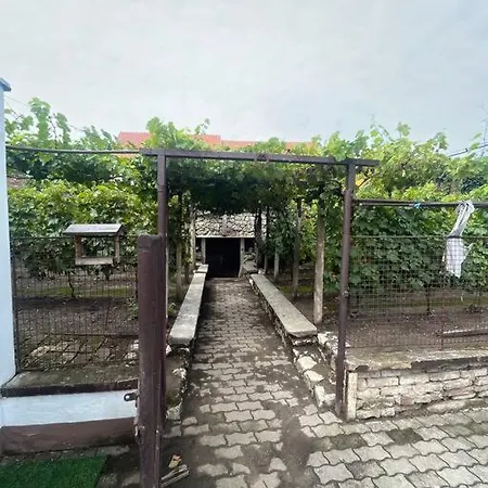 Mikulovska Se Sklepem Apartment Mikulov