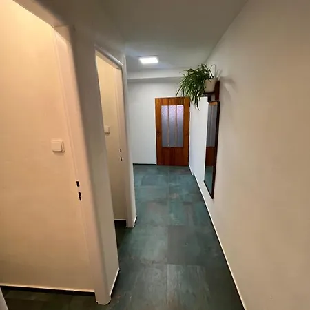 Mikulovska Se Sklepem * Mikulov