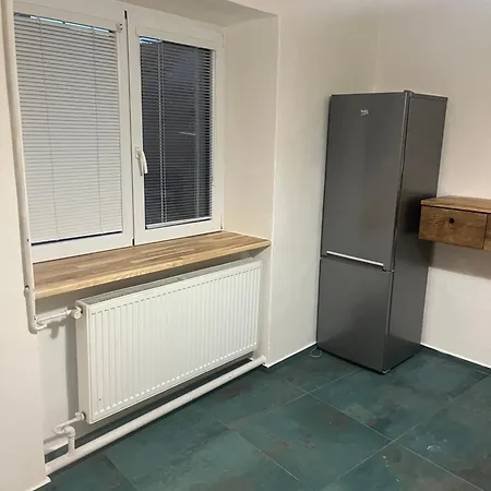 Apartment Mikulovska Se Sklepem *