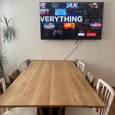 Mikulovska Se Sklepem Apartment *