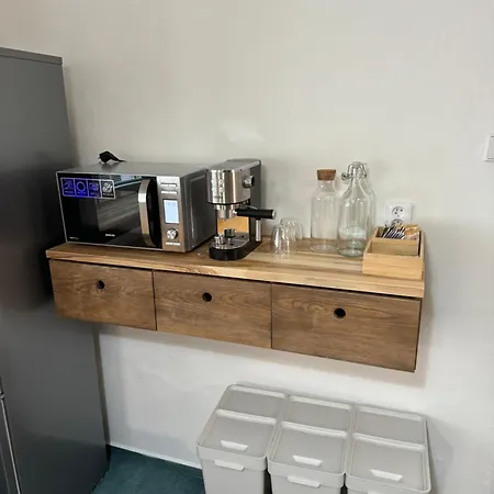 Apartment Mikulovska Se Sklepem