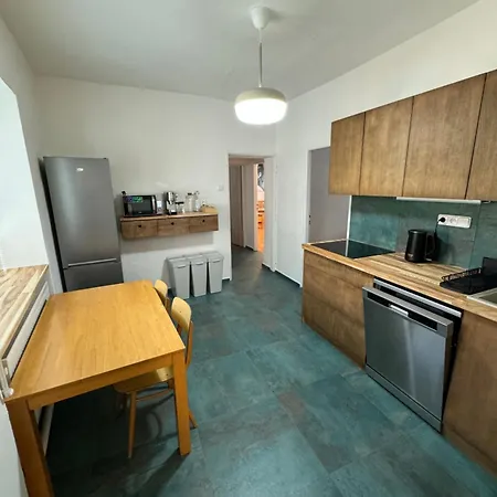 Apartment Mikulovska Se Sklepem Mikulov