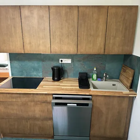 Apartment Mikulovska Se Sklepem