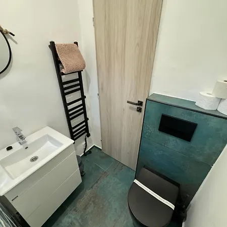 Mikulovska Se Sklepem Apartment *